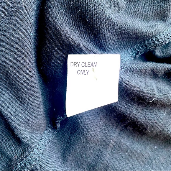 Hannah Jo With A Large Sequence Midi Dress - Picture 9 of 10